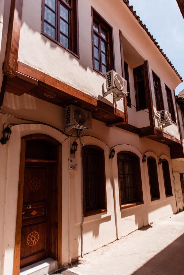 Lily Town Hotel Antalia Esterno foto