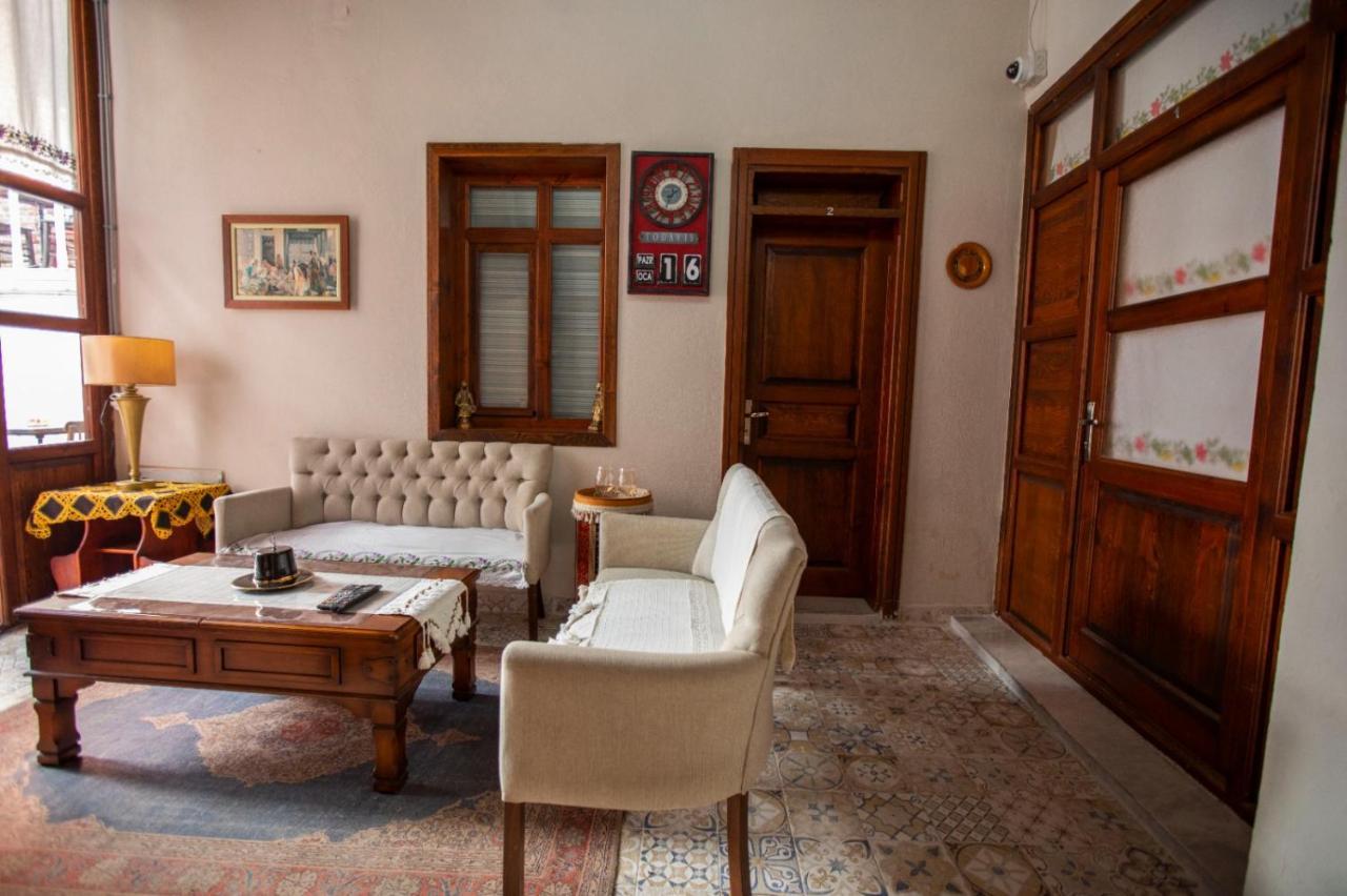 Lily Town Hotel Antalia Esterno foto