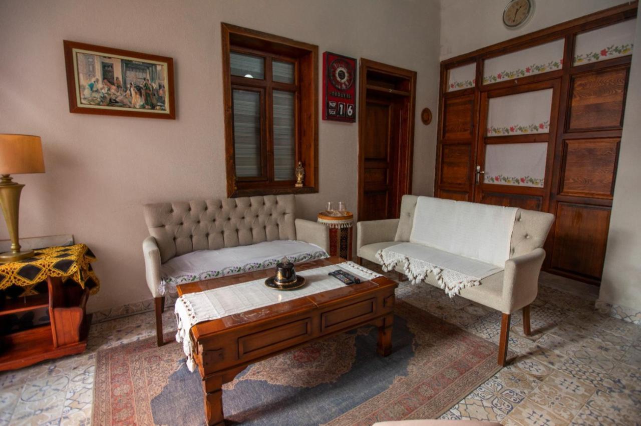 Lily Town Hotel Antalia Esterno foto