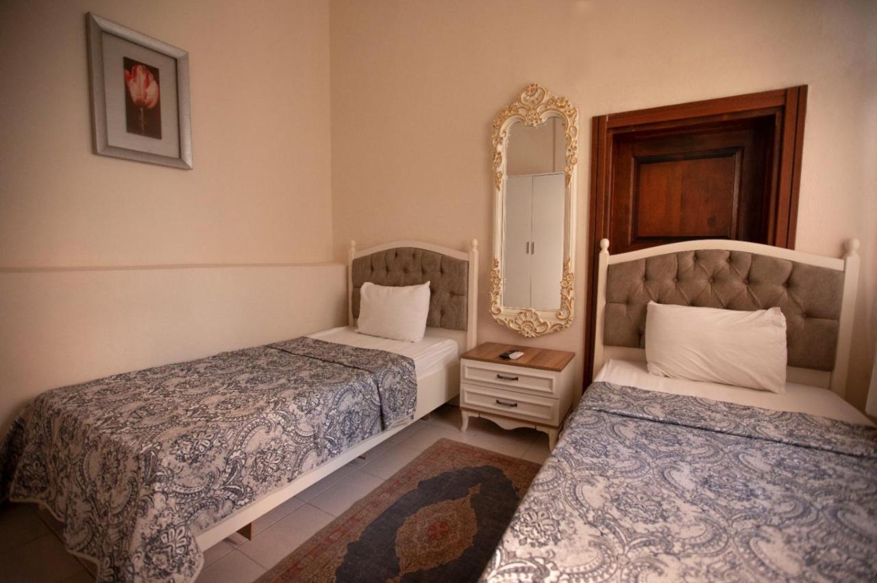 Lily Town Hotel Antalia Esterno foto