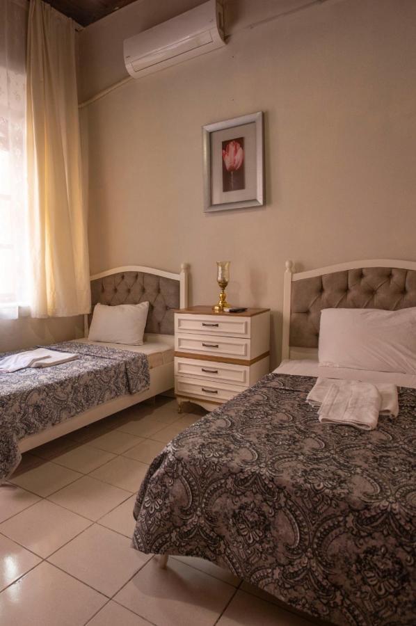 Lily Town Hotel Antalia Esterno foto