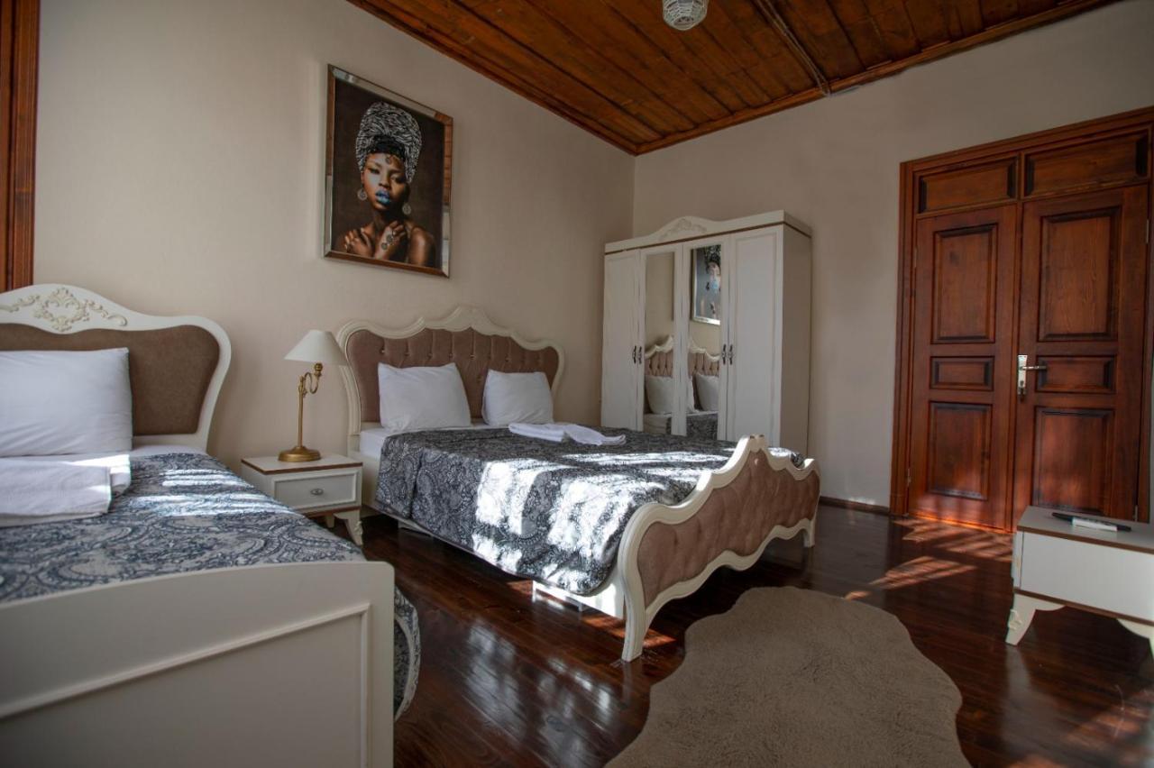 Lily Town Hotel Antalia Esterno foto